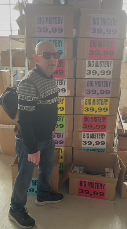 Big mistery box